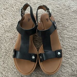 Frye Black Dahlia Rivet Wedge size 8.5